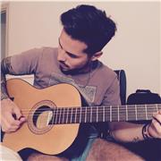 Clases de guitarra, lenguaje musical y producción musical en Malaga, todas las edades